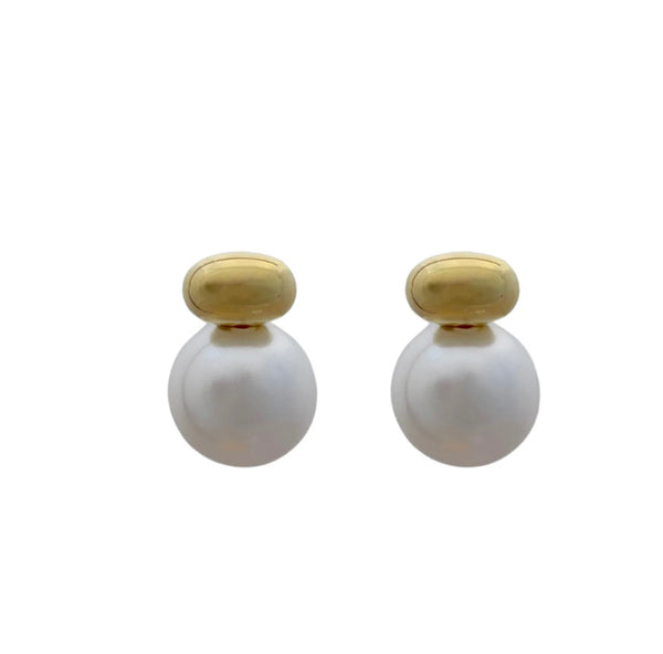 Lovely Pearl Stud