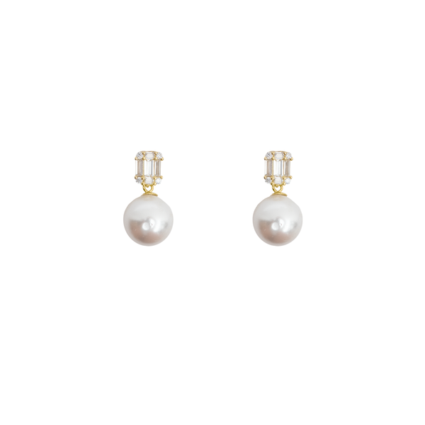 Victoria Pearl Baguette Stud
