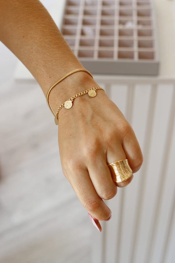 Abanico Gold Ring